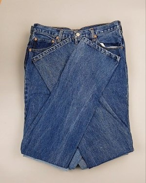 Фотография  655 - Джинсы LEVIS муж #7,6 кг, ЛОТ №7015 оптом в Тамбове и Тамбовской области